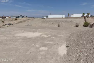 7685 N Seely Dr, Lake Havasu City, AZ 86404 - Photo 12