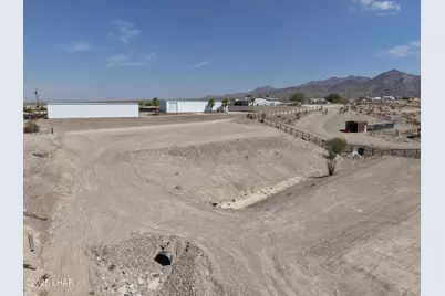 7685 N Seely Dr, Lake Havasu City, AZ 86404 - Photo 10