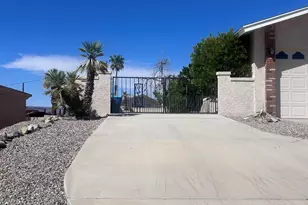 287 Pascaul Dr, Lake Havasu City, AZ 86403 - Photo 2