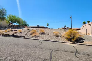 1940 Gold Dust Dr, Lake Havasu City, AZ 86404 - Photo 1