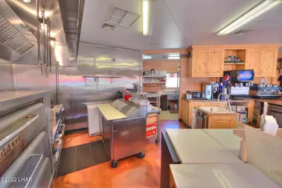 9134 Riverside Dr, Parker, AZ 85344 - Photo 14