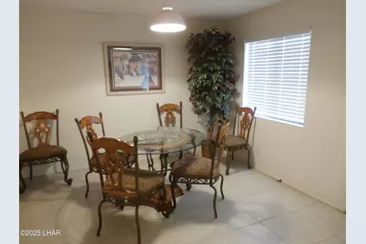 1989 Mesquite Ave #72, Lake Havasu City, AZ 86403 - Photo 4
