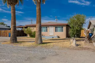 812 S Navajo Ave, Parker, AZ 85344 - Photo 2