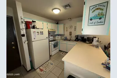 1910 Swanson Ave #A-22, Lake Havasu City, AZ 86403 - Photo 6