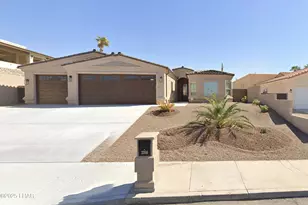 3266 Newport Dr, Lake Havasu City, AZ 86406 - Photo 2