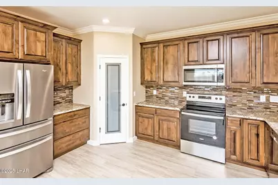 3266 Newport Dr, Lake Havasu City, AZ 86406 - Photo 10