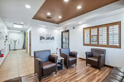 1720 Mesquite Ave #201, Lake Havasu City, AZ 86403 - Photo 8