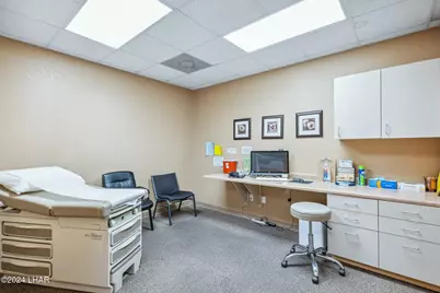 1720 Mesquite Ave #201, Lake Havasu City, AZ 86403 - Photo 20