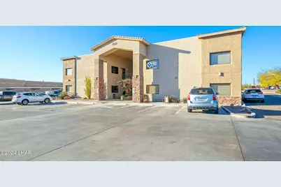 1720 Mesquite Ave #201, Lake Havasu City, AZ 86403 - Photo 2