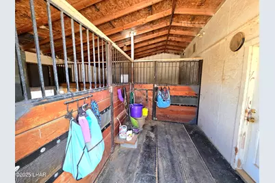 2576 E Calle Chavez Rd, Kingman, AZ 86409 - Photo 38
