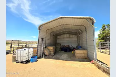 2576 E Calle Chavez Rd, Kingman, AZ 86409 - Photo 48