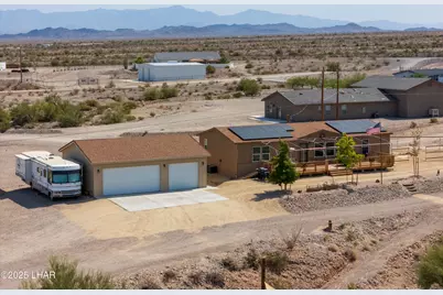 7740 N Hemlock Dr, Lake Havasu City, AZ 86404 - Photo 2