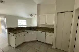 3917 Montezuma Dr, Lake Havasu City, AZ 86406 - Photo 2