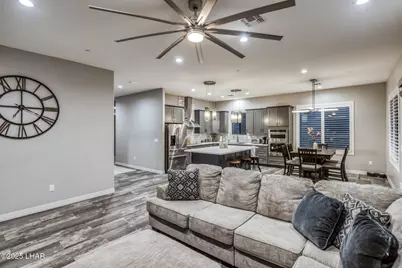 6607 Avienda Desierto Verde, Lake Havasu City, AZ 86406 - Photo 10