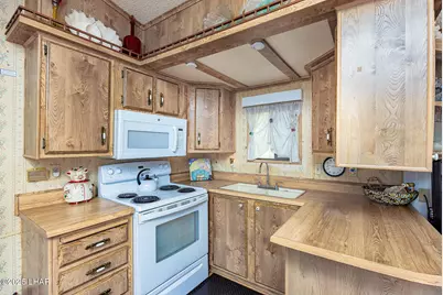 1534 Beachcomber Blvd #D4, Lake Havasu City, AZ 86403 - Photo 4