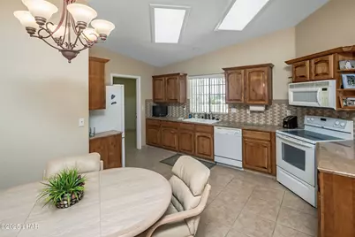 870 Desert View Dr, Lake Havasu City, AZ 86404 - Photo 4