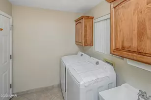 870 Desert View Dr, Lake Havasu City, AZ 86404 - Photo 24