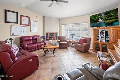 2735 Kiowa Blvd S, Lake Havasu City, AZ 86404 - Photo 2
