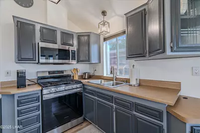 1534 Beachcomber Blvd #D-7, Lake Havasu City, AZ 86403 - Photo 8