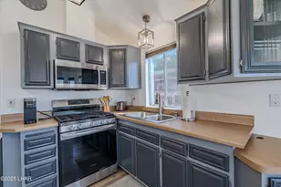 1534 Beachcomber Blvd, Lake Havasu City, AZ 86403 - Photo 8