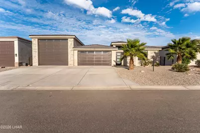 1607 E Laurel Dr, Lake Havasu City, AZ 86404 - Photo 1