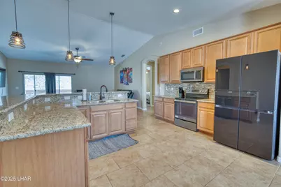 3072 Caravan Dr, Lake Havasu City, AZ 86404 - Photo 6