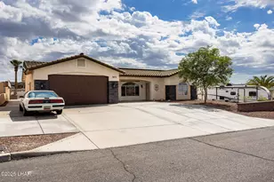 3470 Yavapai Dr, Lake Havasu City, AZ 86406 - Photo 2
