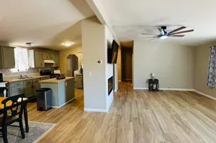 44113 E Perry Dr, Salome, AZ 85348 - Photo 18