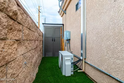 1905 Victoria Farms 208 Rd, Lake Havasu City, AZ 86404 - Photo 20