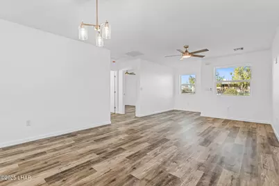 2063 Catalina Dr, Bullhead City, AZ 86442 - Photo 8