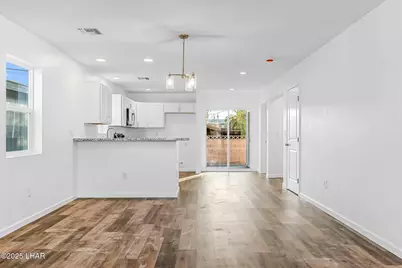 2063 Catalina Dr, Bullhead City, AZ 86442 - Photo 10