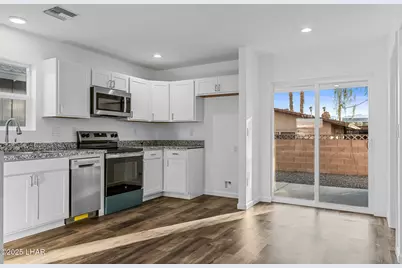 2063 Catalina Dr, Bullhead City, AZ 86442 - Photo 12