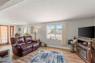 1960 E Ramar Rd, Bullhead City, AZ 86442 - Photo 10