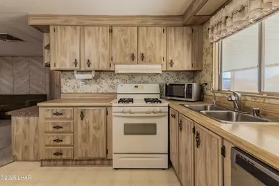 1558 Sea Swallow Dr, Lake Havasu City, AZ 86403 - Photo 16