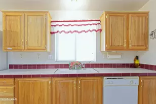 49566 Topaz Ave, Quartzsite, AZ 85346 - Photo 14