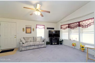 49566 Topaz Ave, Quartzsite, AZ 85346 - Photo 12