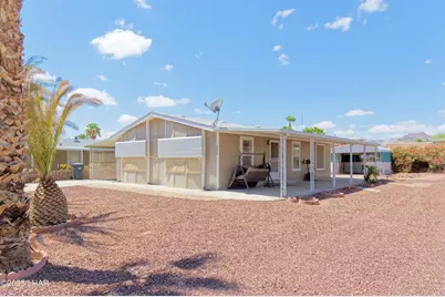 49566 Topaz Ave, Quartzsite, AZ 85346 - Photo 6
