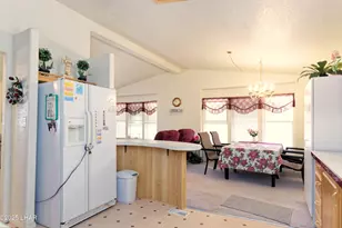 49566 Topaz Ave, Quartzsite, AZ 85346 - Photo 16