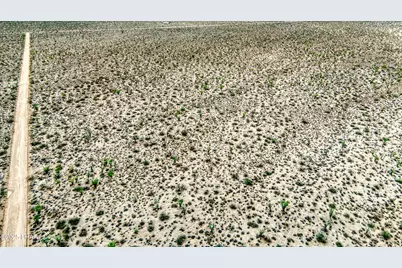 3607 S Kit Carson Rd, Yucca, AZ 86438 - Photo 14