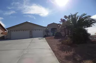 3090 Applewood Dr, Lake Havasu City, AZ 86404 - Photo 4