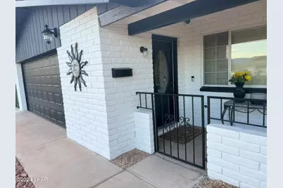 2715 Shasta Ln, Lake Havasu City, AZ 86404 - Photo 4
