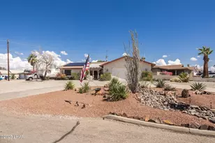 1845 Palo Verde Blvd S, Lake Havasu City, AZ 86403 - Photo 2