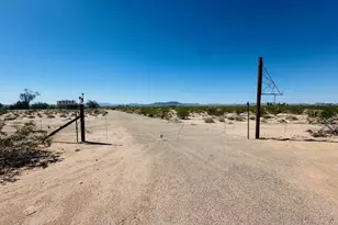 49352 AZ-72, Bouse, AZ 85325 - Photo 1