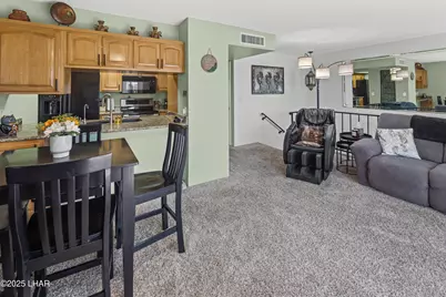 2121 Magnolia Dr #16, Lake Havasu City, AZ 86403 - Photo 6