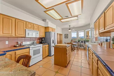 2346 E Chelsea St, Lake Havasu City, AZ 86404 - Photo 14