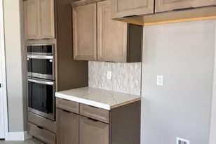 1610 E Sandra Dr, Lake Havasu City, AZ 86404 - Photo 8
