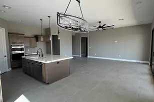 1610 E Sandra Dr, Lake Havasu City, AZ 86404 - Photo 12