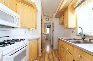 49565 Ruby Ave, Quartzsite, AZ 85346 - Photo 18