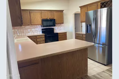 2821 Indian Pipe Dr, Lake Havasu City, AZ 86406 - Photo 4