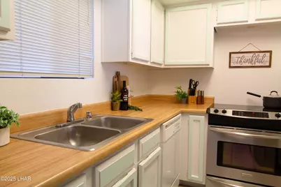 471 Lake Havasu Ave N #B, Lake Havasu City, AZ 86403 - Photo 6